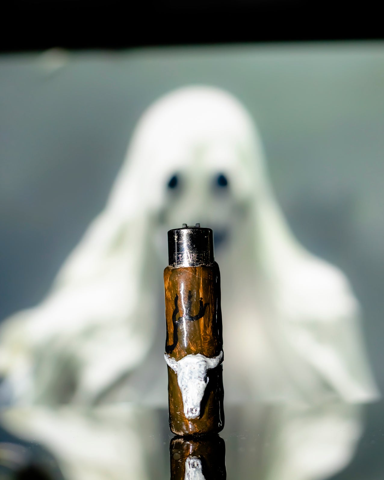 Desert Spirit Cow-Skull Clay Lighter ππ΅
