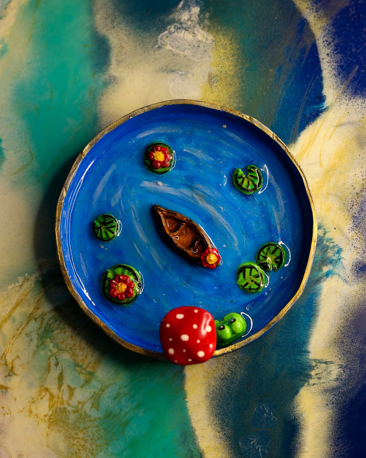 Mystic Glow Pond Ashtray 🐸🍄✨