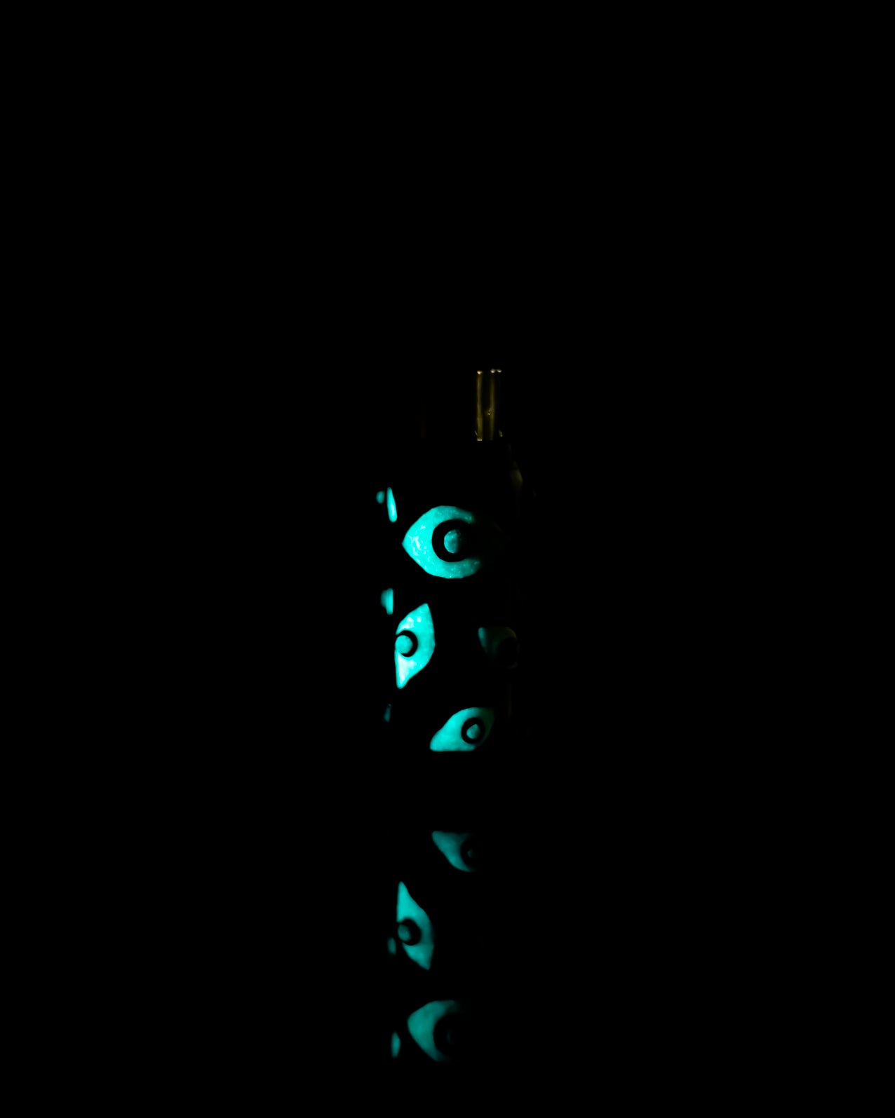 Crimson Seer Glow Clay Clipper Lighter 🔥👁️