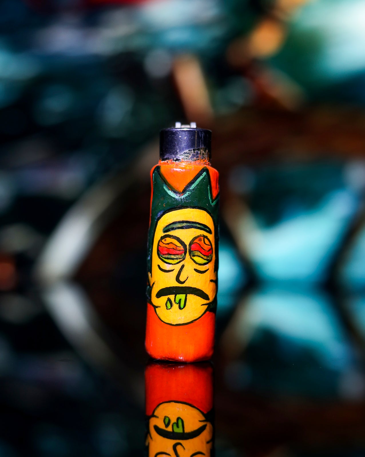 Portal Hangover Glow Painted Clipper Lighter 🛸🎨✨🔥