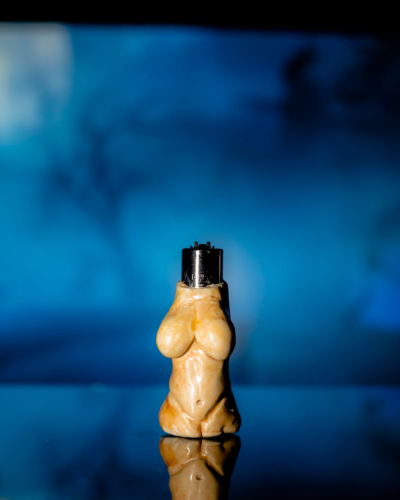 Aphrodite Blaze Clay Clipper Lighter 🗿🔥